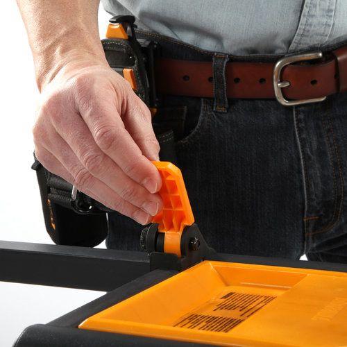 TOUGHBUILT INDUSTRIES TB-S600 Support mobile de scie à onglet par gravité QUICKS