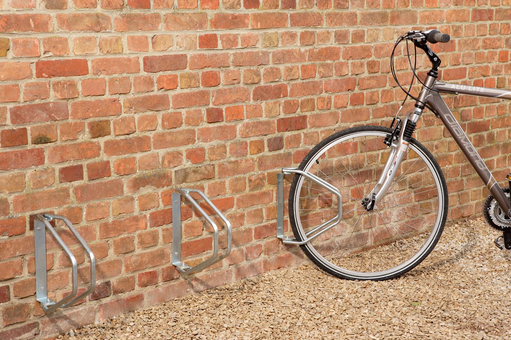 SUPPORT CYCLES MURAL 1 PLACE DE 45 A 90°