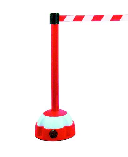 POTEAU ROUGE SUR SOCLE ROUGE/BLANC SANGLE ROUGE