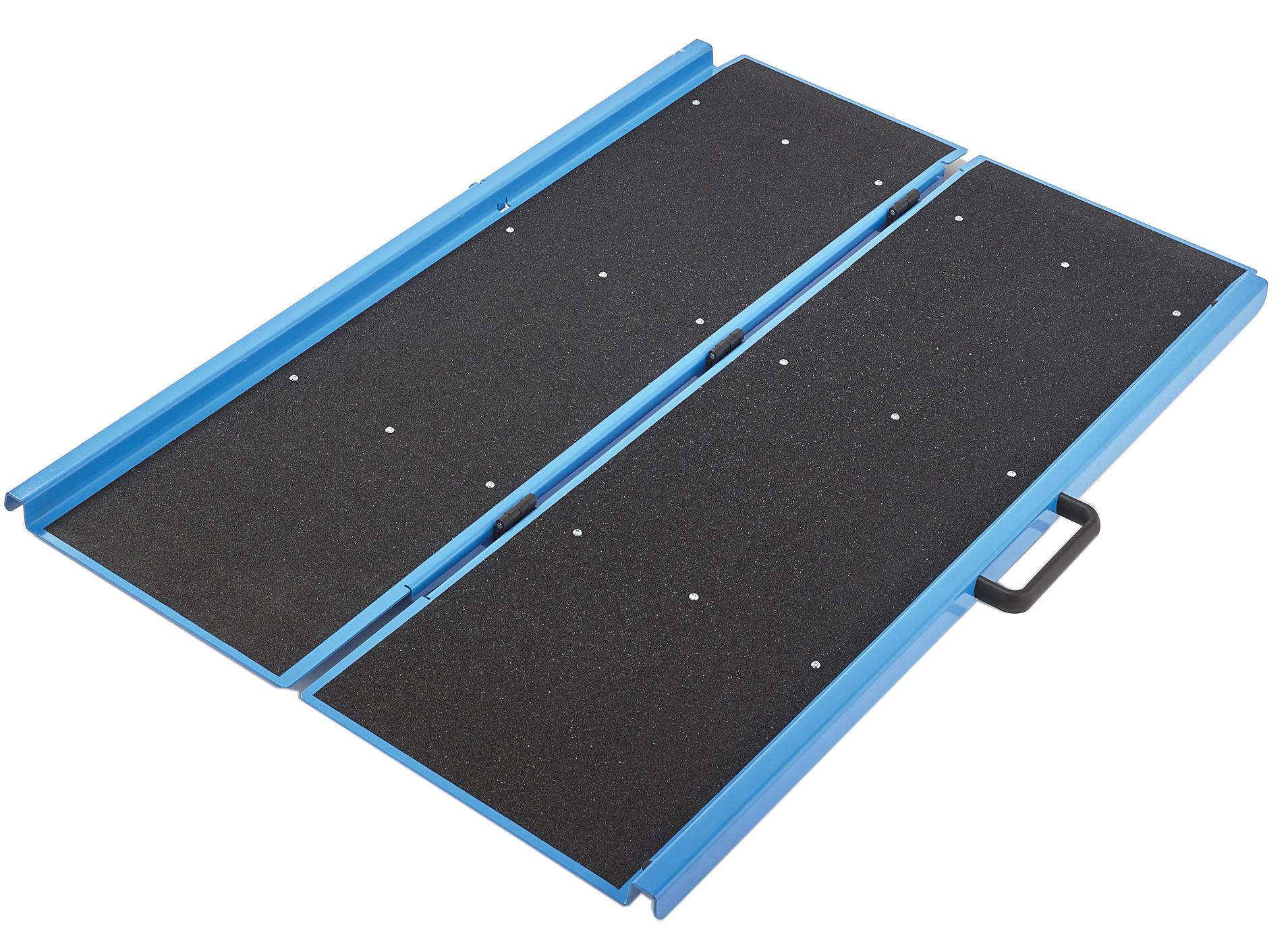 RAMPE D'ACCES VALISE AVEC REVETEMENT