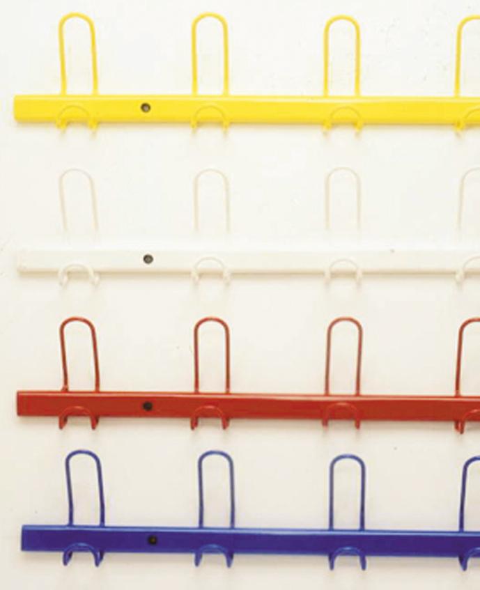 PORTE-VETEMENTS MURAL