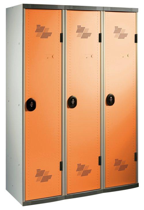 VESTIAIRE MONOBLOC SUR SOCLE SEAMLINE