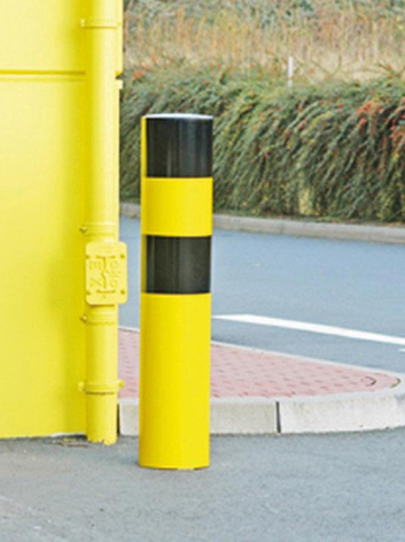 POTEAU DE PROTECTION FIXE A SCELLER